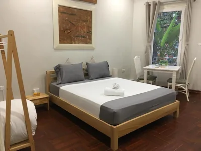 带阳台单间公寓 — Hanoi Secret Garden